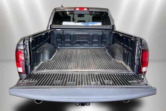 2020 RAM 1500 Classic Warlock Crew Cab 4x4 5'7" Box