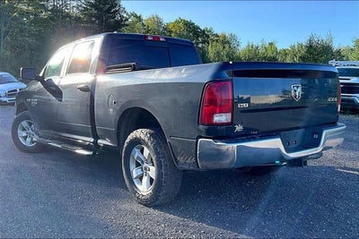 2019 RAM 1500 Classic SLT Crew Cab 4x4 6'4" Box