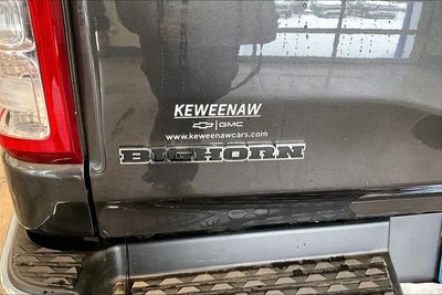 2020 RAM 1500 Big Horn Crew Cab 4x4 5'7" Box