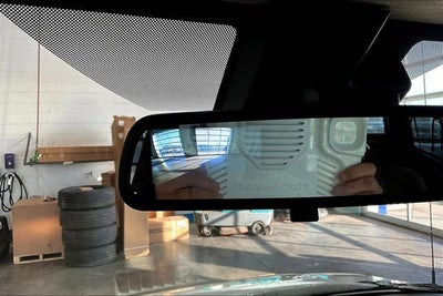 2025 Chevrolet Express Passenger 1LT