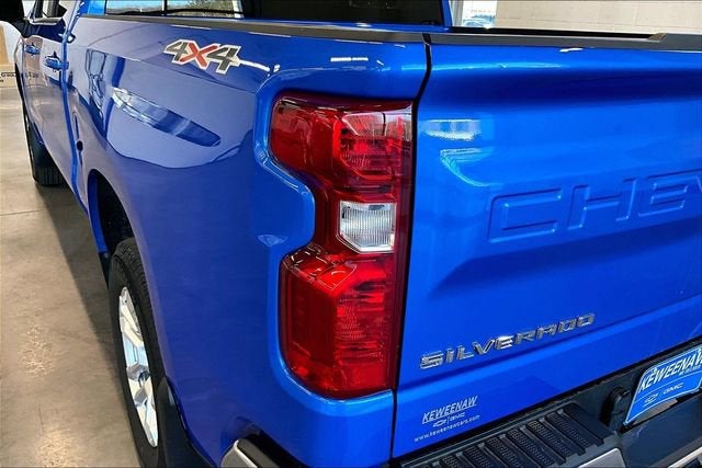 2025 Chevrolet Silverado 1500 LT (2FL)