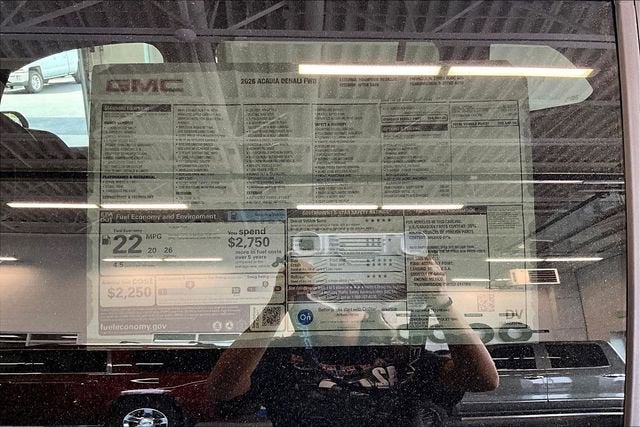2026 GMC Acadia Denali