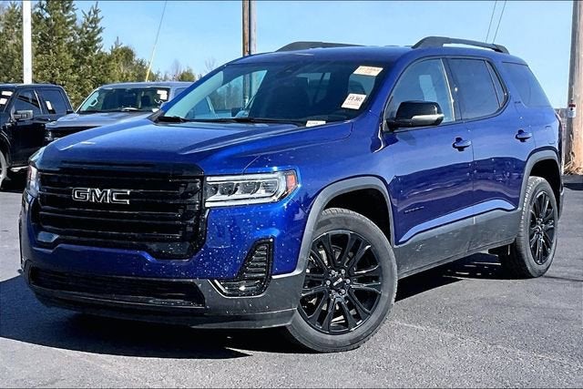 2023 GMC Acadia SLE
