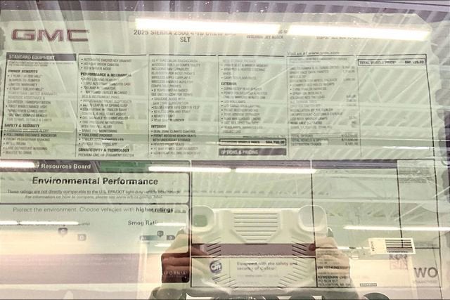 2025 GMC Sierra 2500 HD SLT