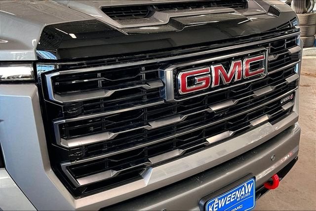 2025 GMC Sierra 2500 HD AT4