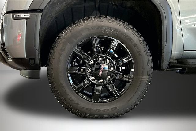 2025 GMC Sierra 2500 HD AT4