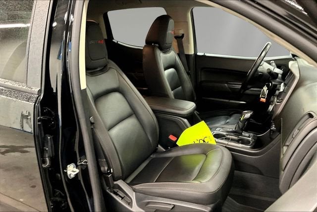 2022 GMC Canyon AT4 - Leather