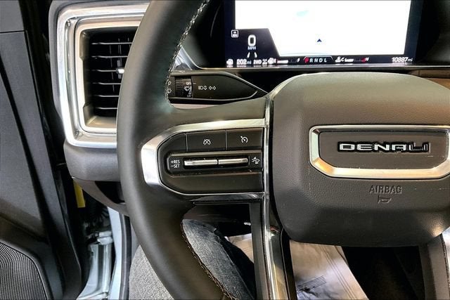 2025 GMC Canyon Denali