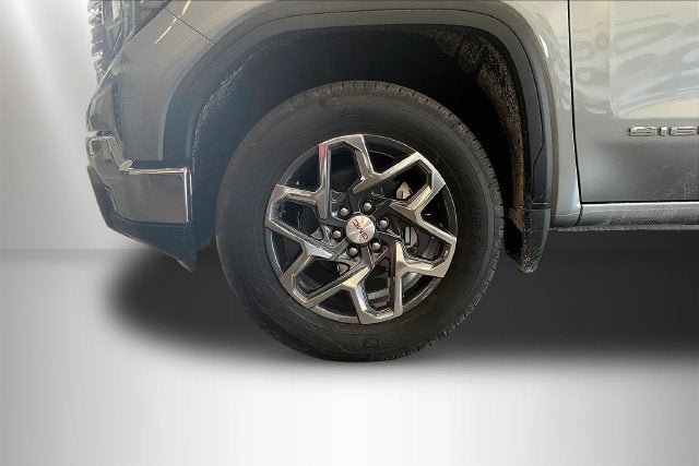 2026 GMC Sierra 1500 SLT - Photo 13