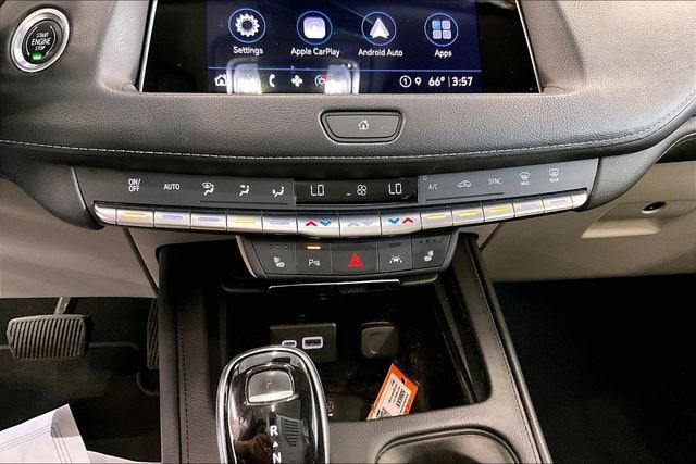 2022 Cadillac XT4 AWD Luxury
