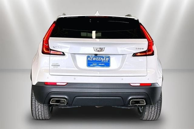 2022 Cadillac XT4 AWD Luxury