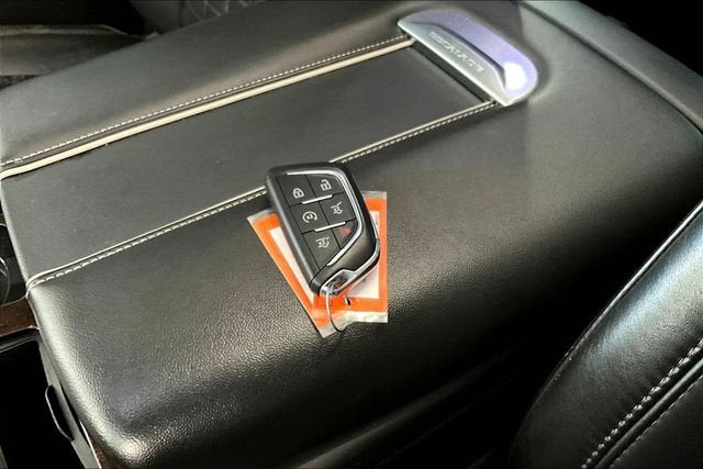 2023 Cadillac Escalade Sport Platinum