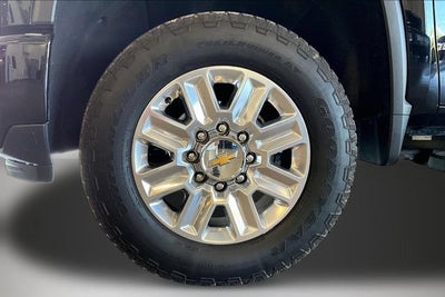 2025 Chevrolet Silverado 2500 HD High Country