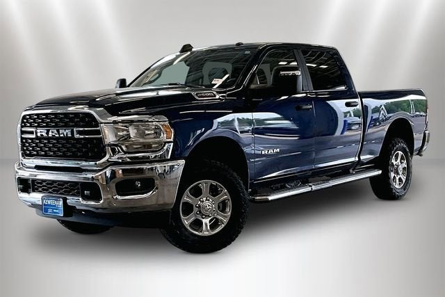2024 RAM 2500 Big Horn Crew Cab 4x4 6'4" Box