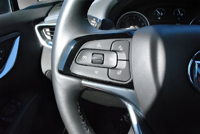 2022 Buick Enclave Essence