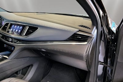 2022 Buick Enclave Essence