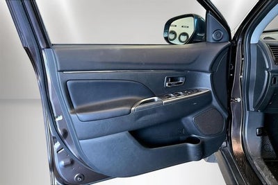 2024 Mitsubishi Outlander Sport S