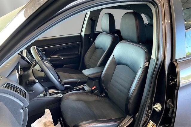 2024 Mitsubishi Outlander Sport S