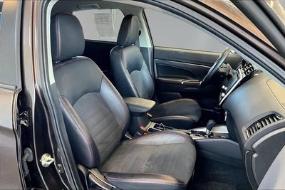 2024 Mitsubishi Outlander Sport S