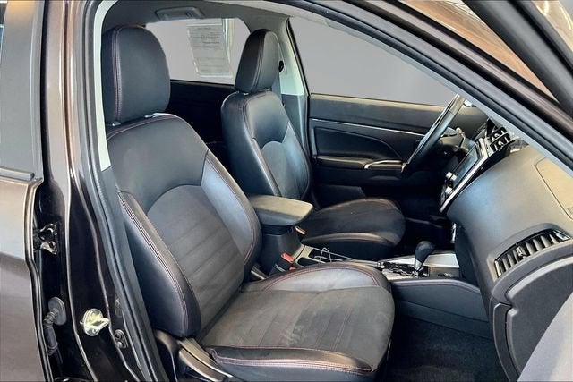 2024 Mitsubishi Outlander Sport S